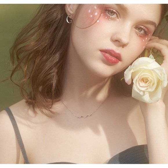 NEW 925 Sterling Silver Simple Wave Necklace - Picture 4 of 7